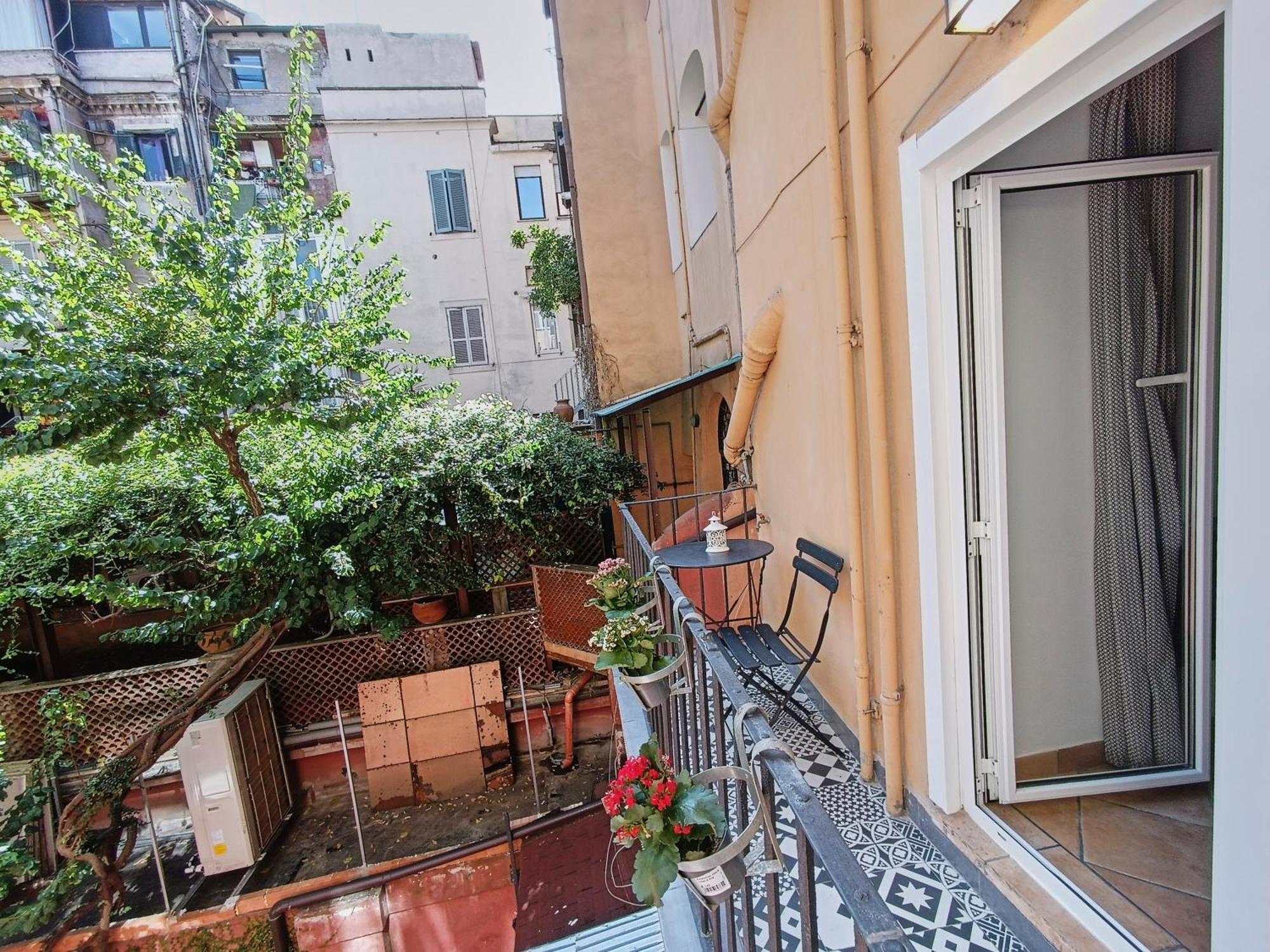 Mini Studio Con Balcone A Piazza Del Popolo, Rome